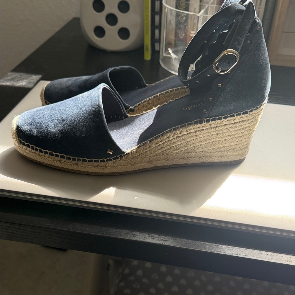 kate spade Navy Suede Espadrille Ankle-Strap Flats. Like new condition 🫶🏻 - Picture 2 of 8